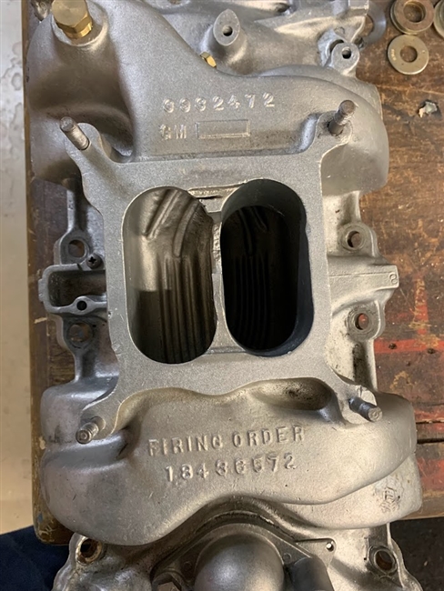 1969 Camaro Z/28 Intake Manifold 302, Original GM Used 3932472